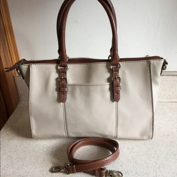 Tignanello Handbags - Tignanello Leather Bag BUY TODAY ONLY❤️